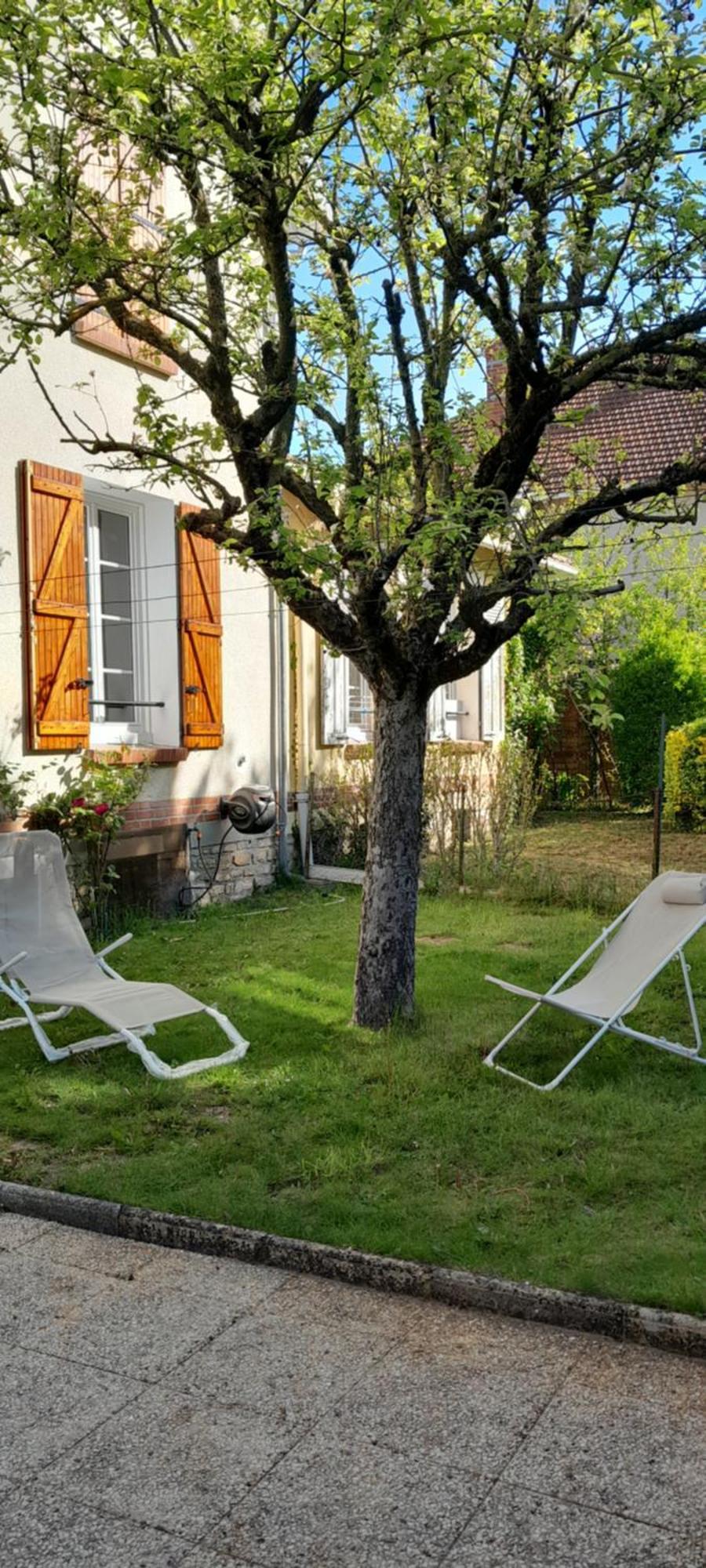 Un Brin De Bonheur Villa Troyes Exterior photo